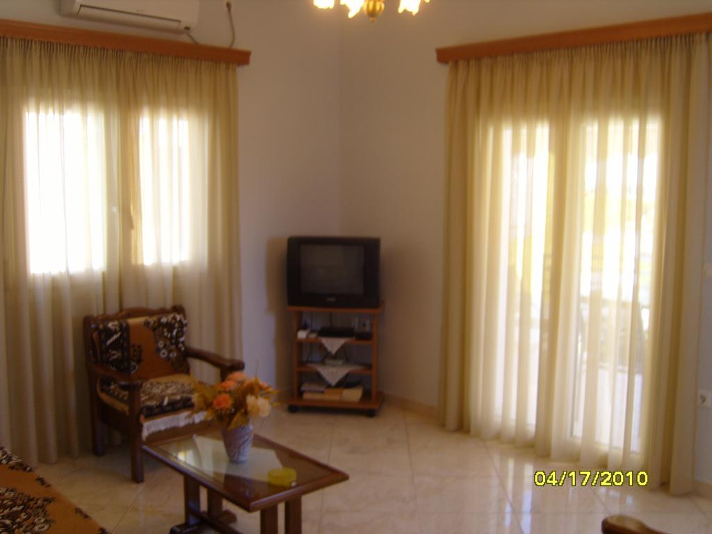 Elisabeth Villas Kerveli Стая снимка